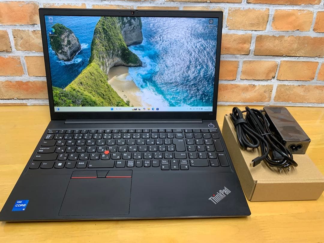 NEC】NM560 高性能i7 SSD256GB 8GB 超薄型ノートPC