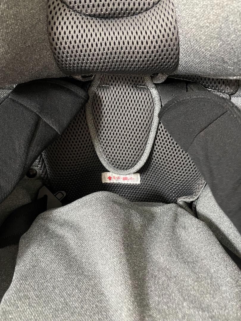 【美品】カーメイト　チャイルドシート　クルット４iプレミアムⅢ　グレー⭐︎