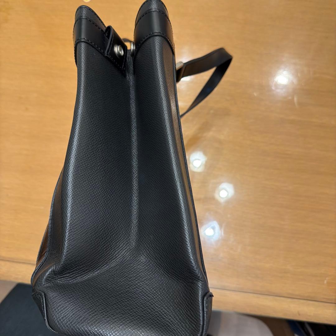 LOUISVUITTONメンズバッグ