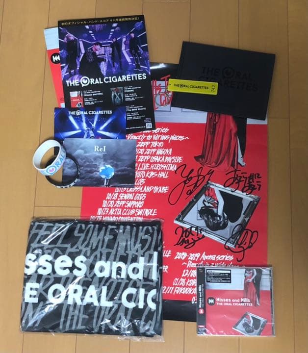 THE ORAL CIGARETTES グッズ(サイン入りポスター他)