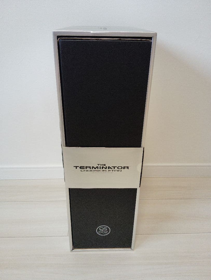 ホットトイズ ターミネーター1/4スケールフィギュア T-800エンドスケルトン