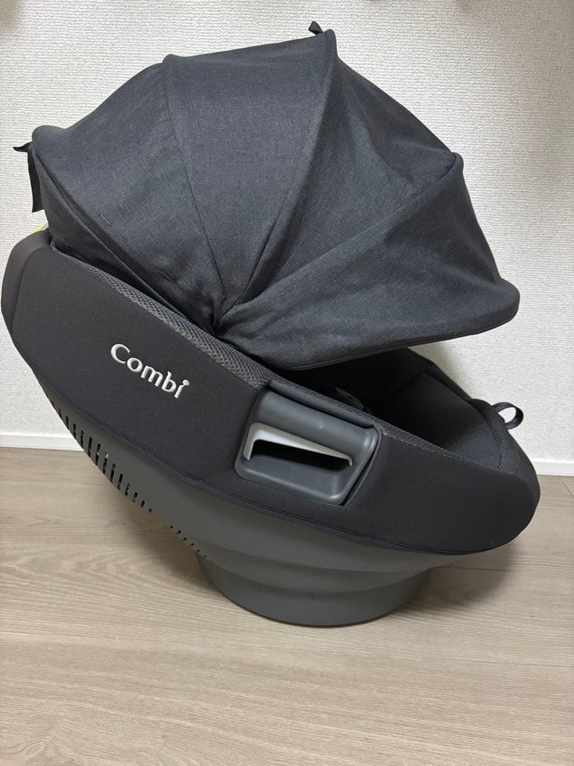 極美品 コンビ ザエス THE S ISOFIX エッグショック ZC-720