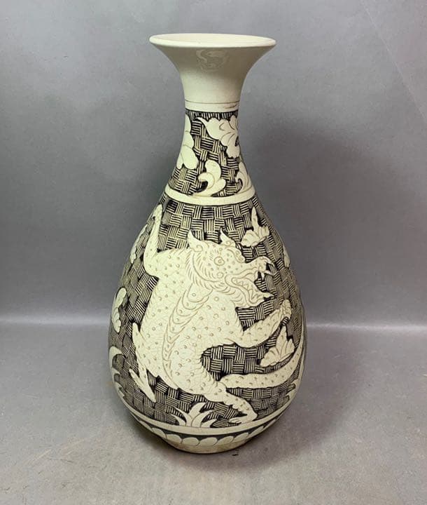 魯山人 写しの器 ￼鼠志野草文玉渕皿