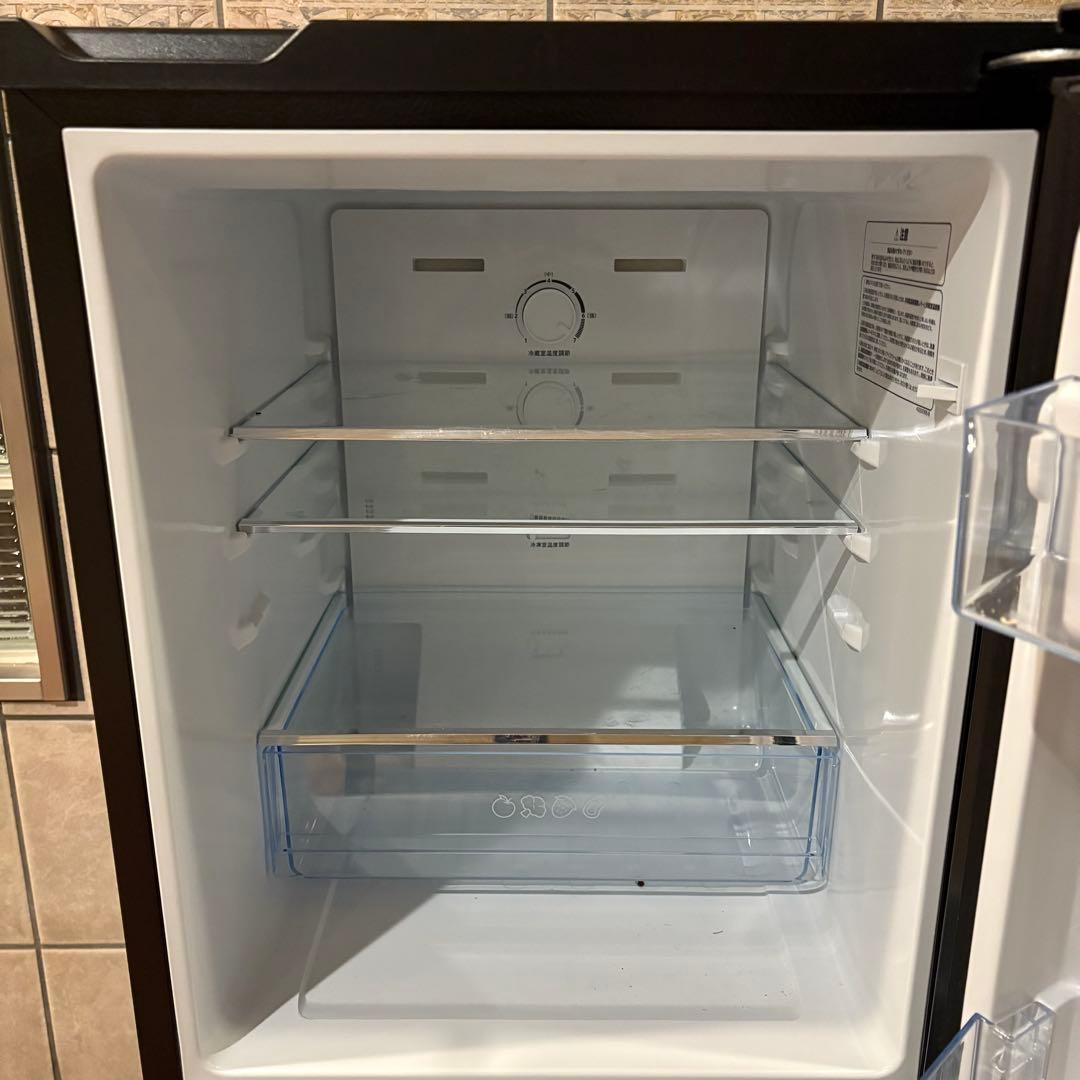 【東京23区設置無料‼️】Hisense 冷蔵庫135L✨2023年製✨ブラウン