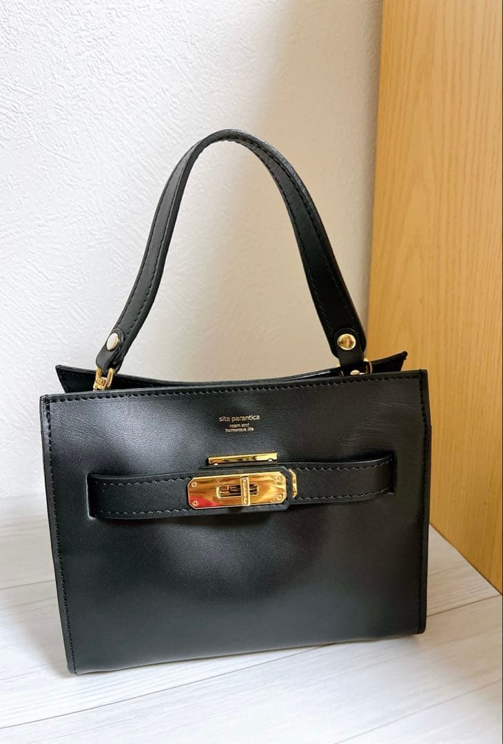 【SITA PARANTICA/シータパランティカ】LEATHER MINI