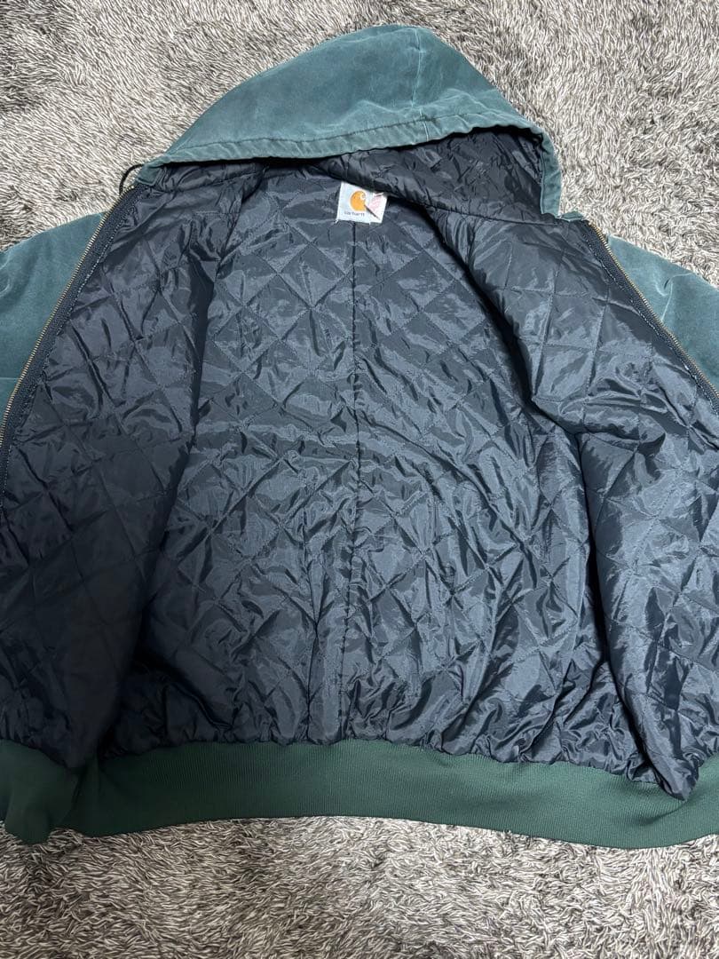 Carhartt フード付きアウター グリーン