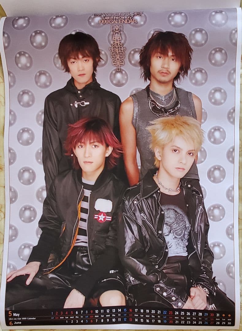 L'Arc~en~Ciel 1999年オフィシャルカレンダー - メルカリ