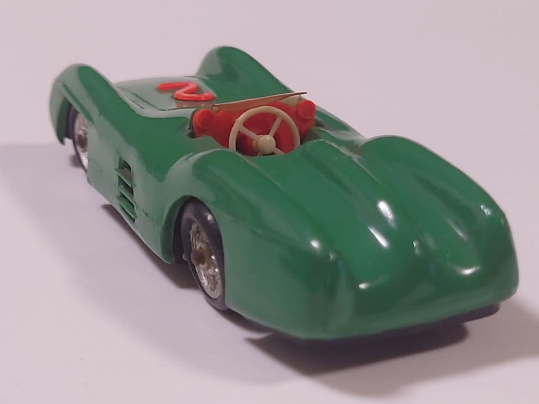 ミニカー NOREV MERCEDES BENZ