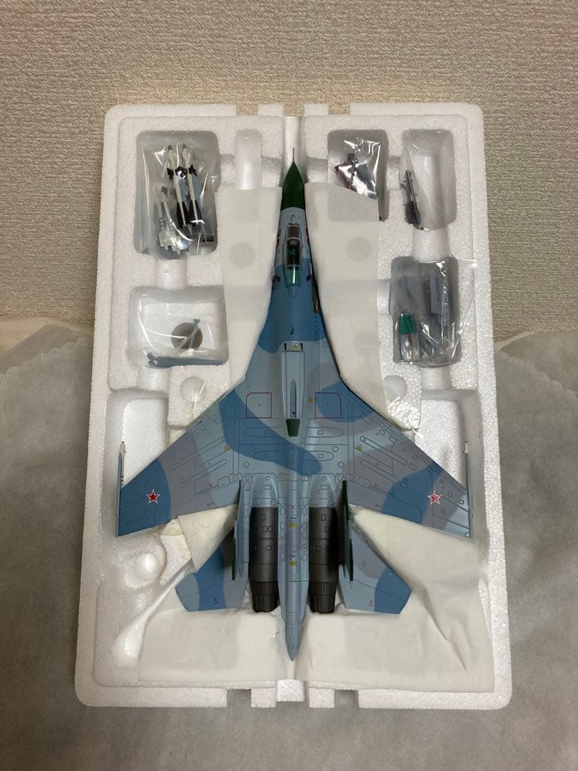 ホビーマスター　スホーイ27 フランカ