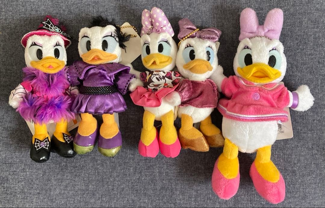 ディズニー デイジーダック デイジー ぬいぐるみバッジ まとめ売り