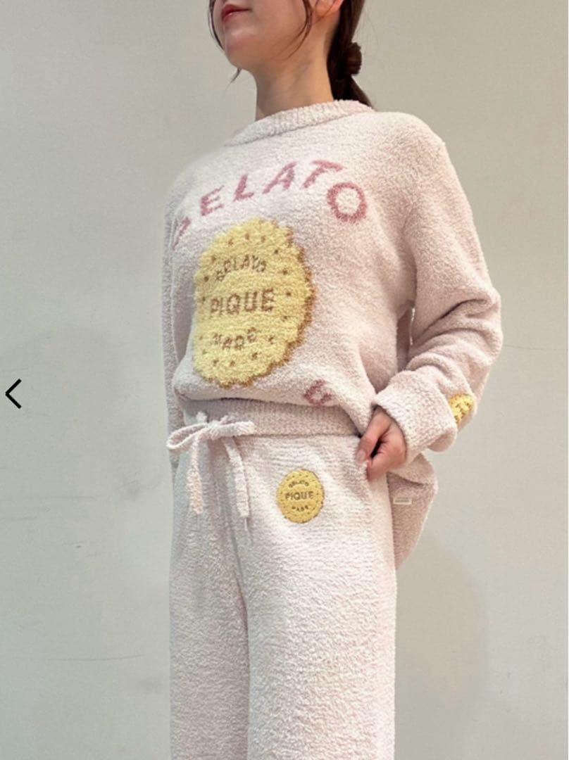 ジェラートピケ パウダービスケットジャガードプルオーバー&ロングパンツ