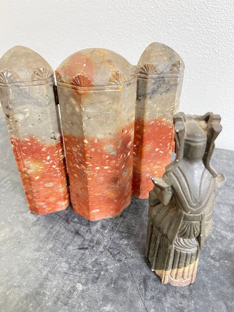 石製彫刻 三つ折り背景付き仏像 仏教 古美術 - メルカリ