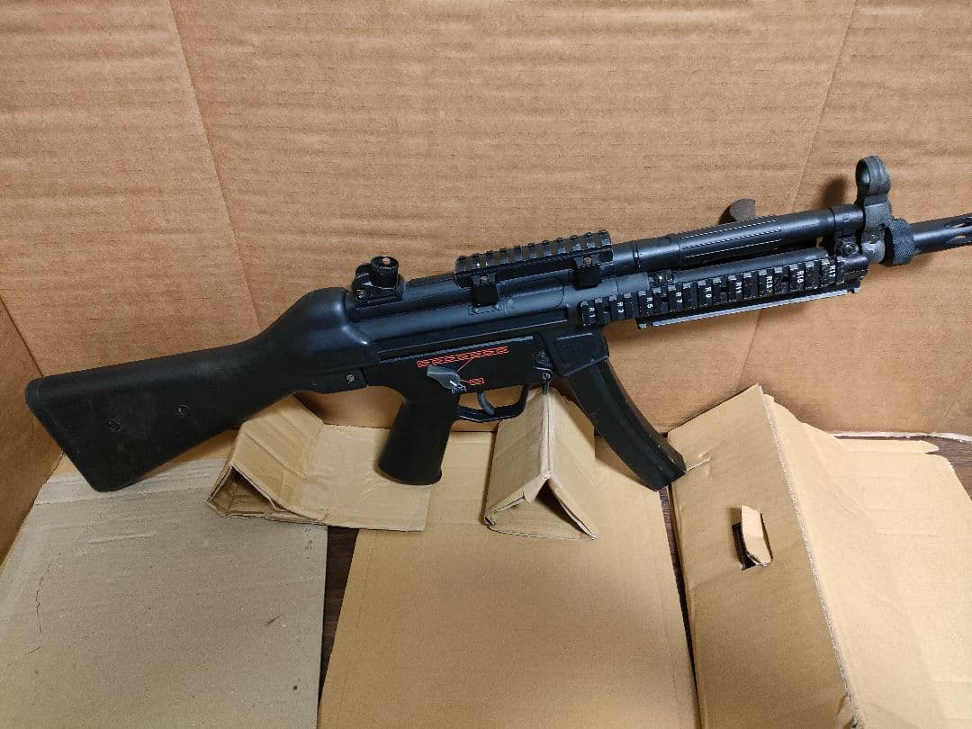 め*ん様 東京マルイ　スタンダード電動ガン　MP5　カスタム