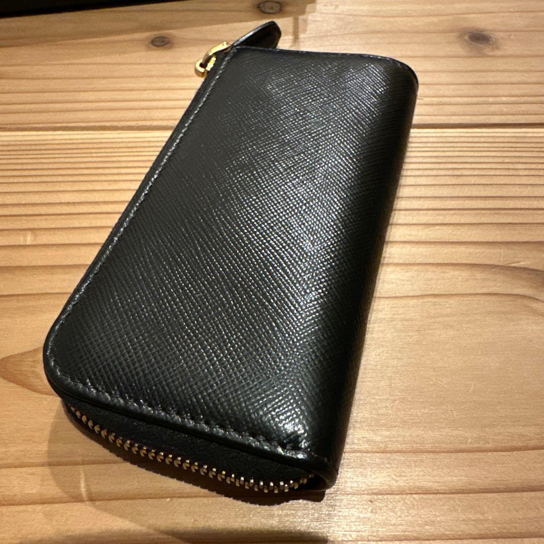 超美品！PRADA ブラック ケース　キーリング付き