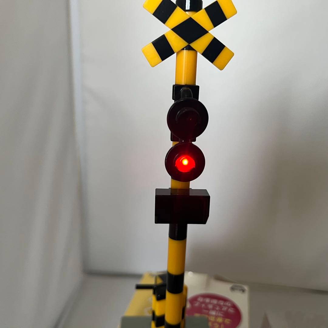 動作確認済み タイトー 光る! 鳴る! 踏切フィギュア