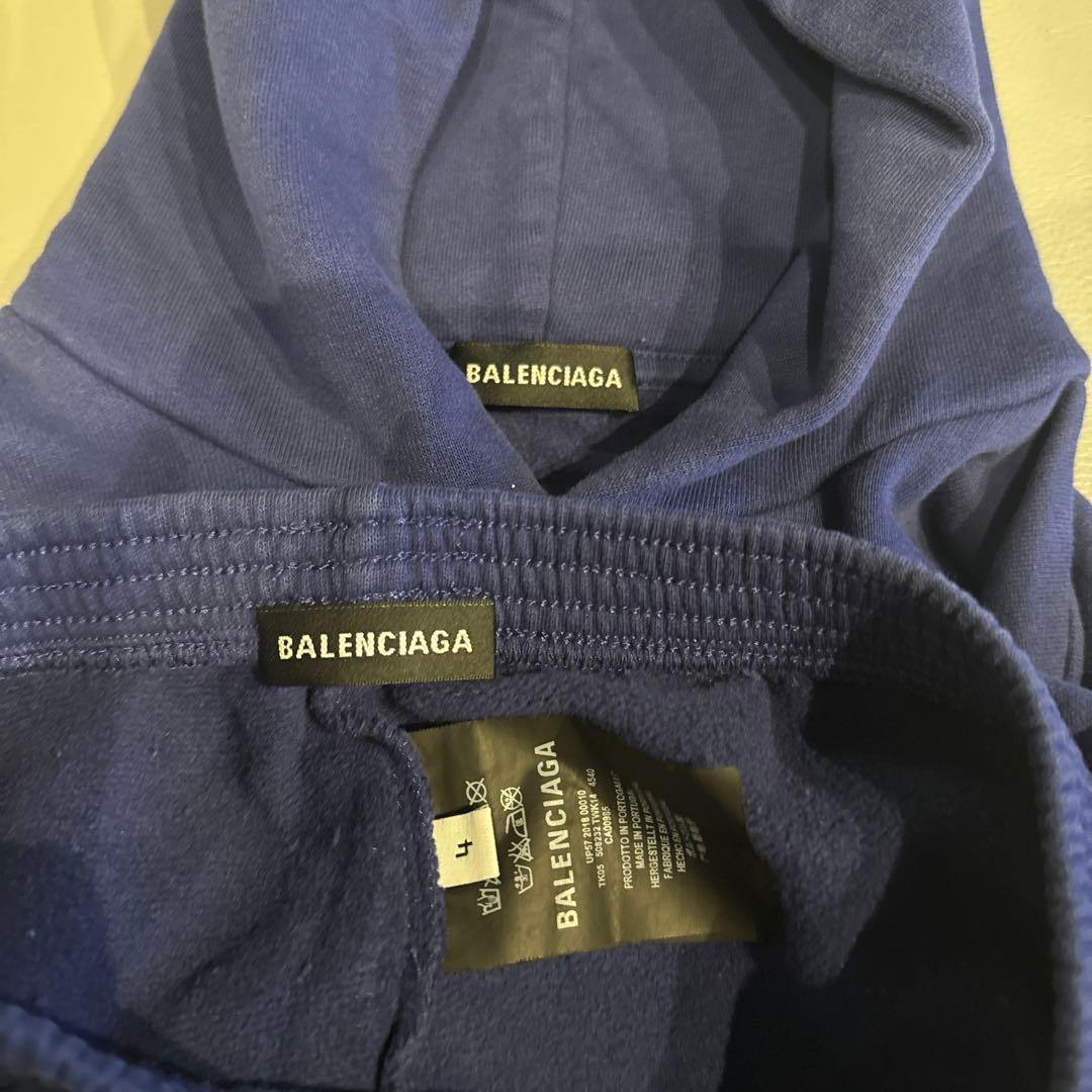 かおちゃん　　バレンシアガキッズ　105cm