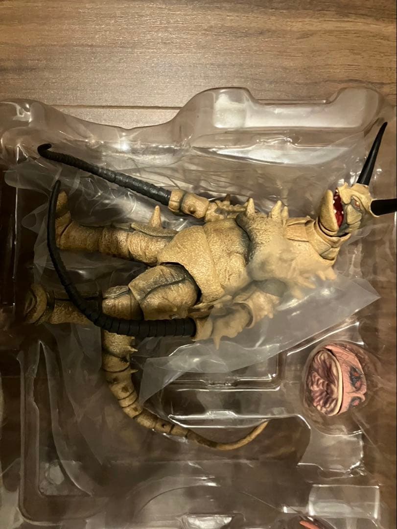 SHフィギュアーツ ツインテール グドン セット ウルトラマン｜SH