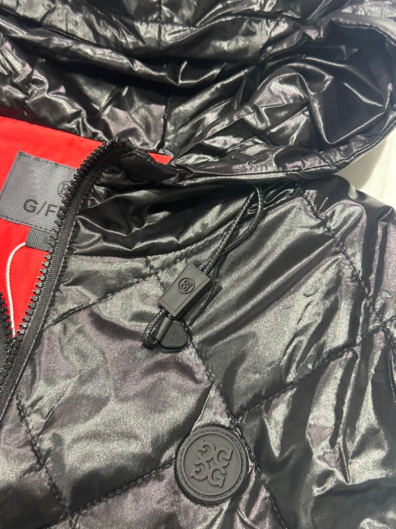 新品未使用新作G/FOREジーフォアレディースベストsizeSブラック