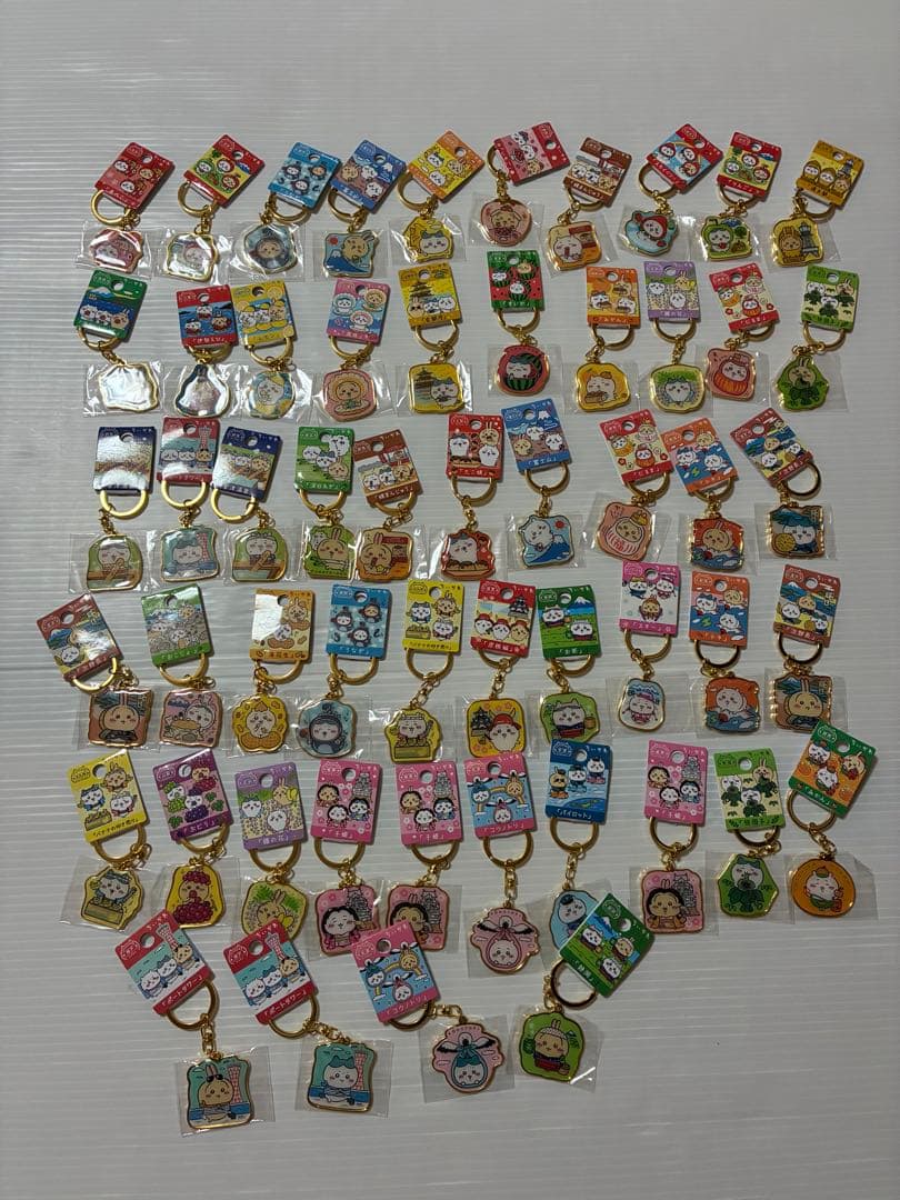 ちいかわ うさぎ ハチワレ ご当地キーホルダー 98セット