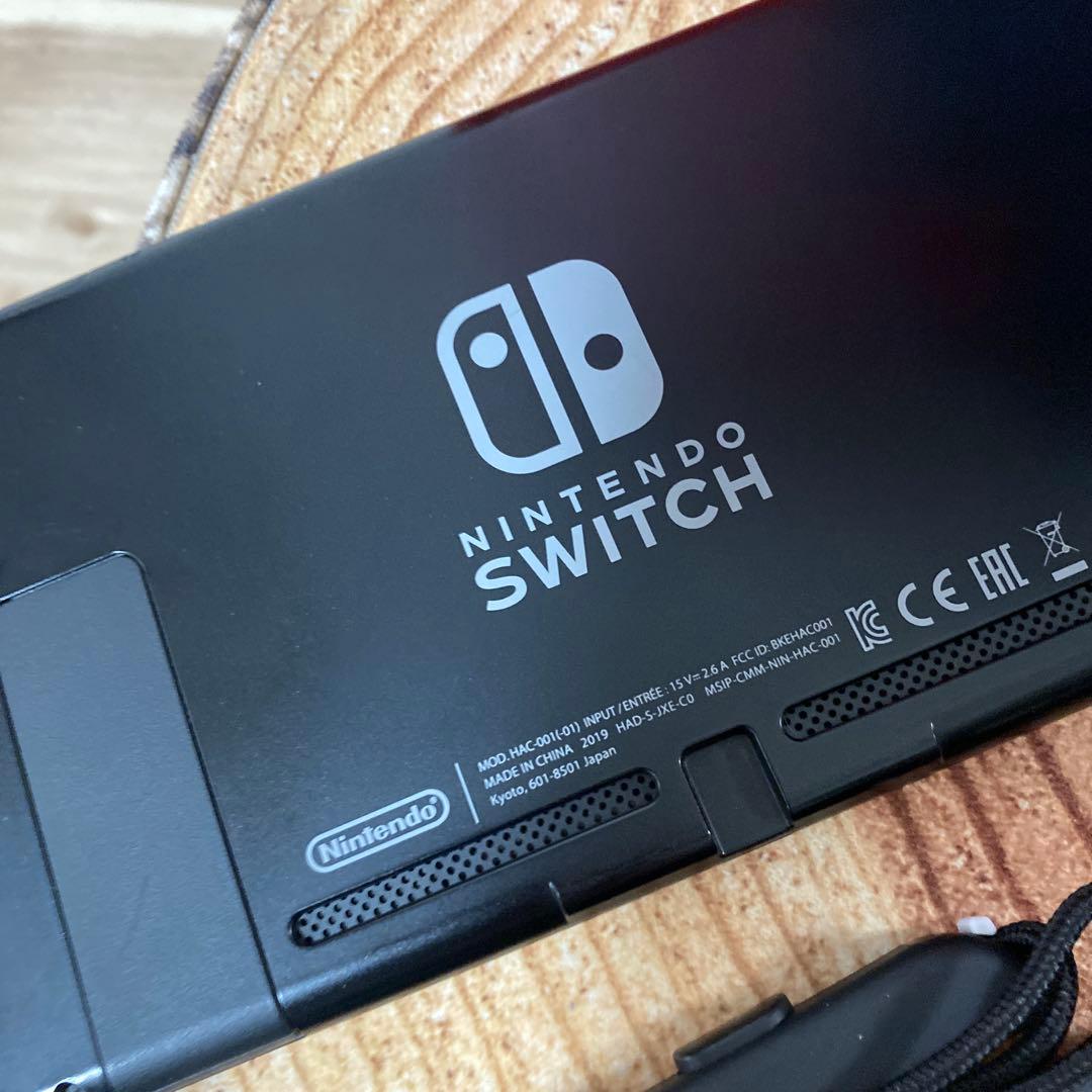 Nintendo Switch ニンテンドースイッチ本体　グレー①