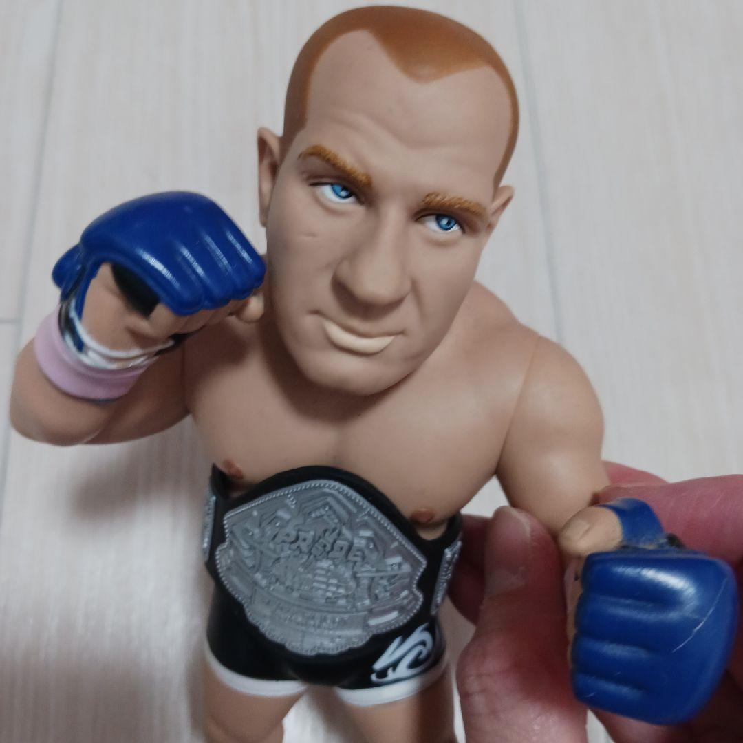 格闘技！レア！PRIDE ヒョードル選手！チャンピオンフィギュア 約15cm