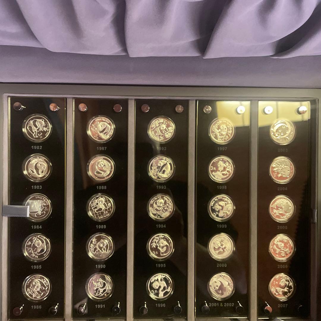 中国25周年記念パンダ銀貨