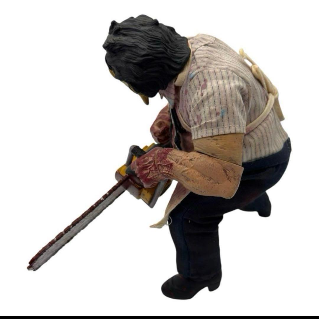 悪魔のいけにえ レザーフェイス フィギュア メズコ Mezco