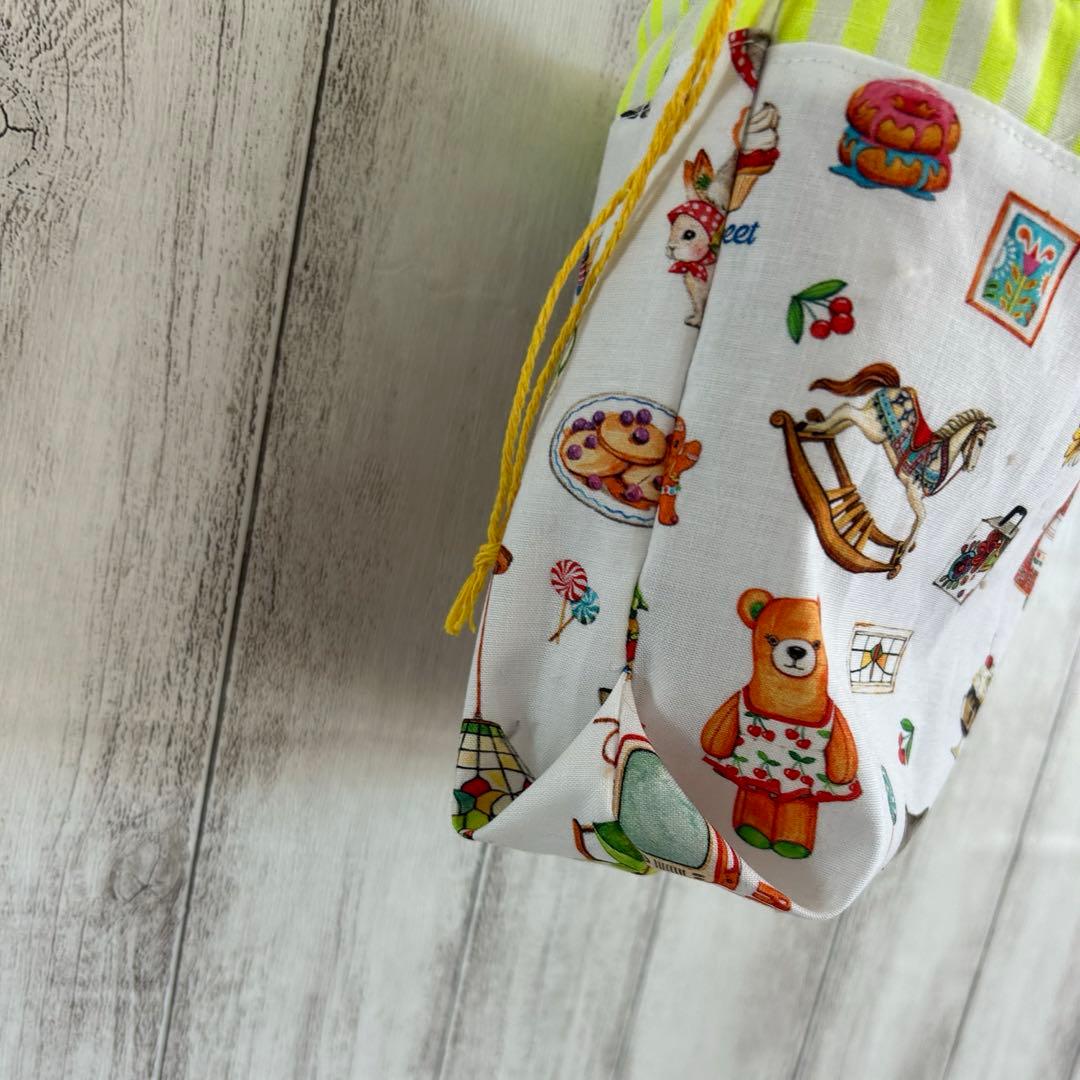 フクモモテトラポーチ蛍光ストライプ①