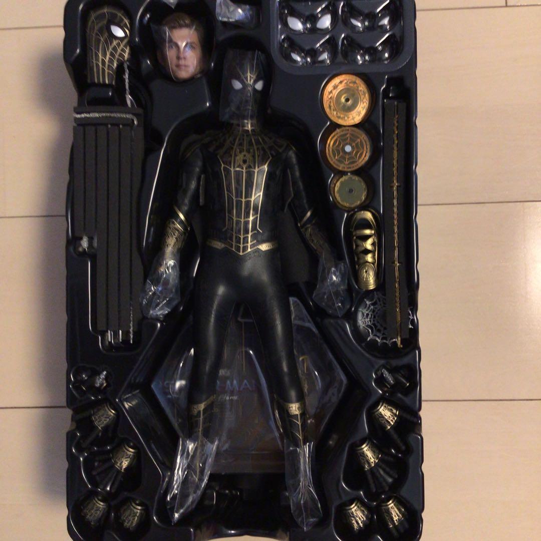 スパイダーマンノーウエイホームブラック&ゴールドスーツver ホットトイズ