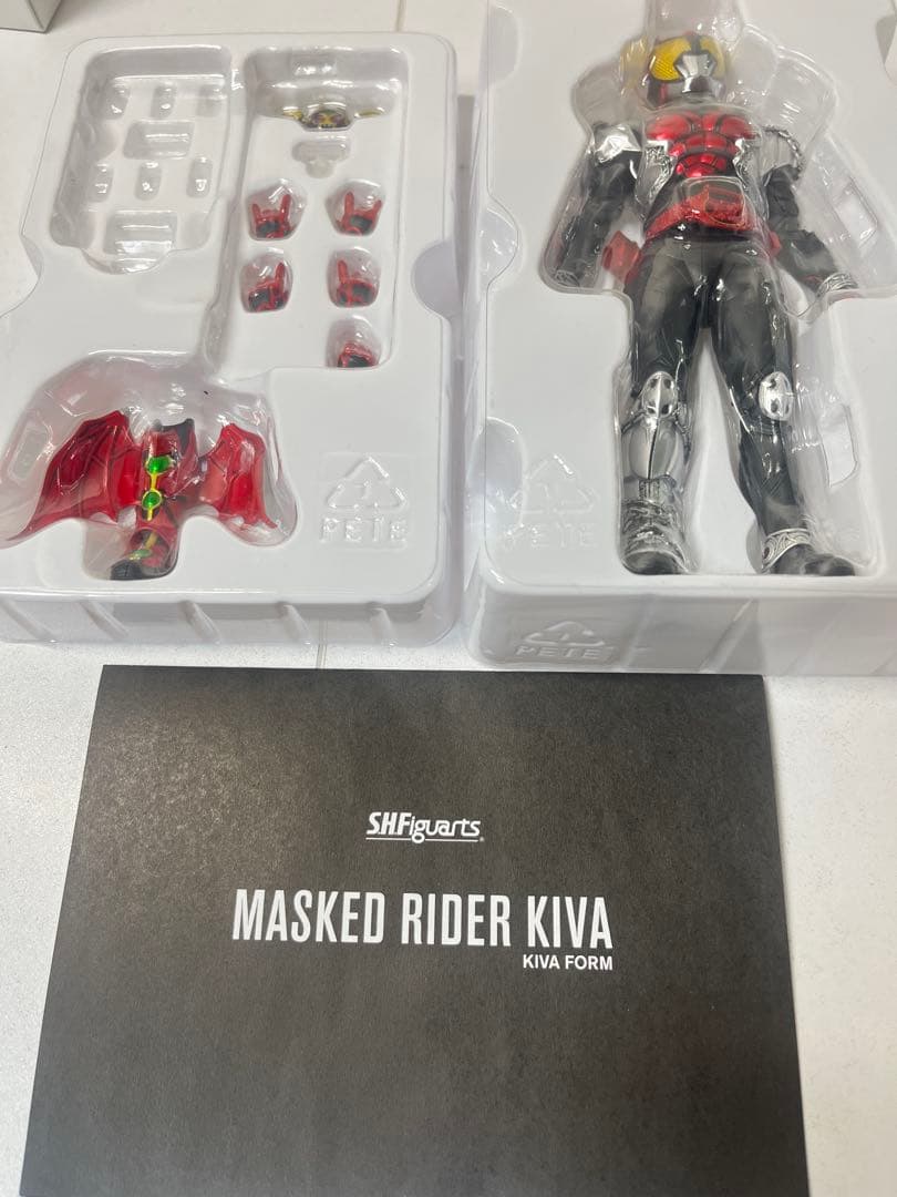S.H.Figuarts 仮面ライダーキバ キバフォーム