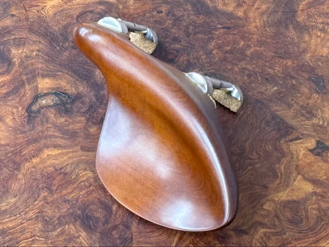 【新品】Crowson バイオリン用あご当て（ボックスウッド）ストラド型！