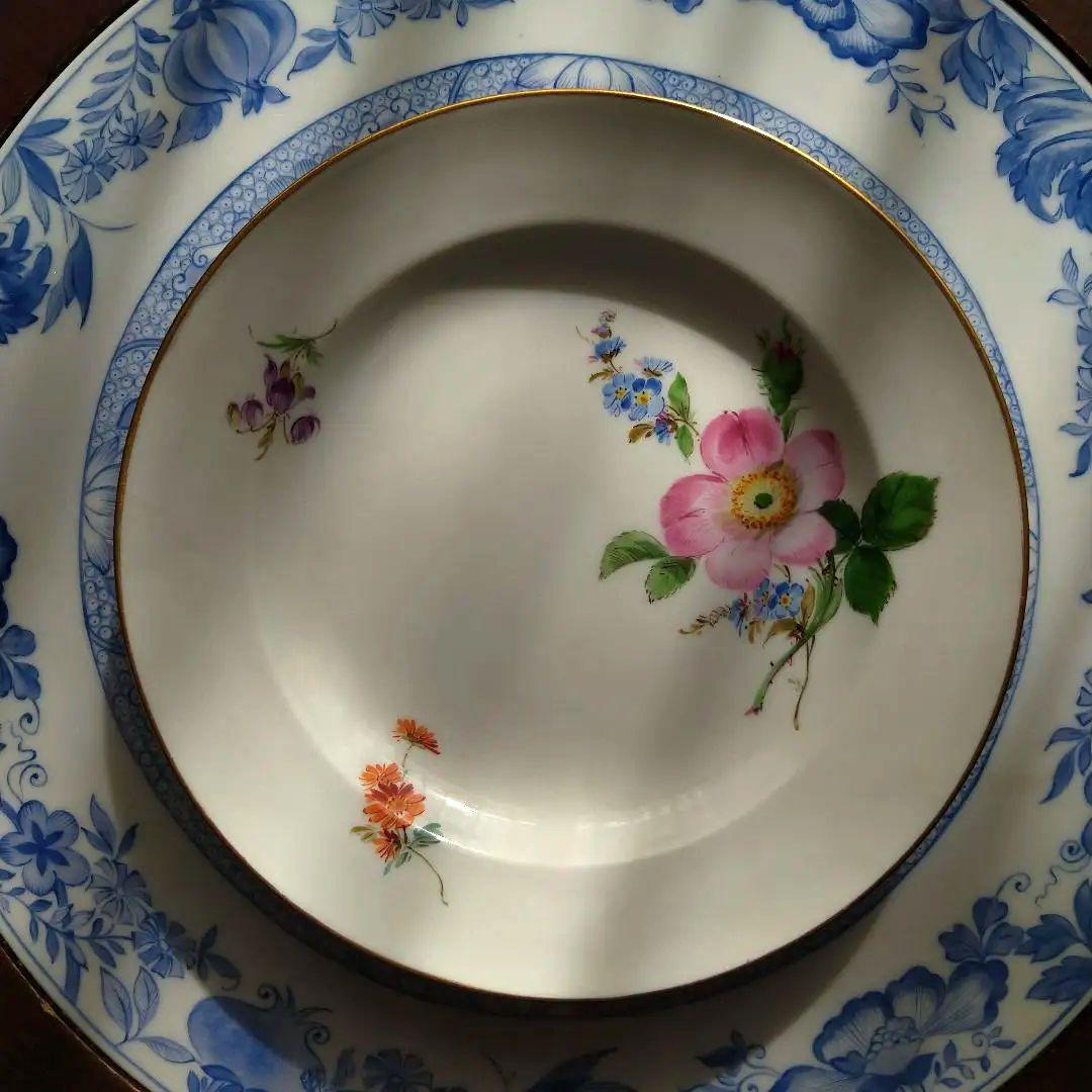 ヤマザキ様専用です ピンクの薔薇と紫の菊、オレンジのナスタスチウム