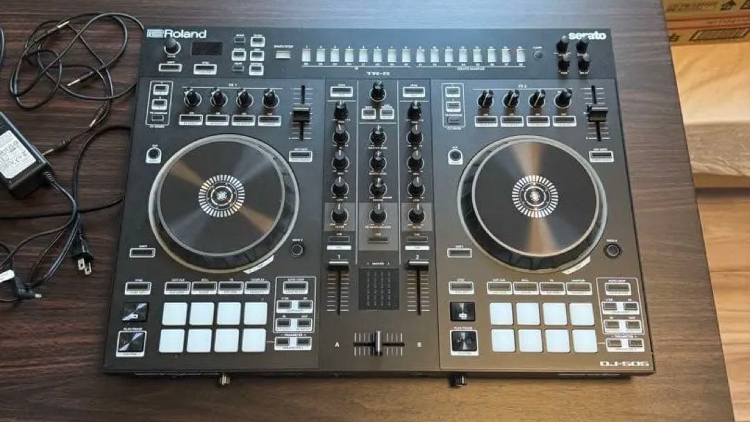 DJ-505 （Serato DJ pro付き） Roland DJ-505 DJ Controller with Serato DJ Pro CABLE KIT – Kraft Music