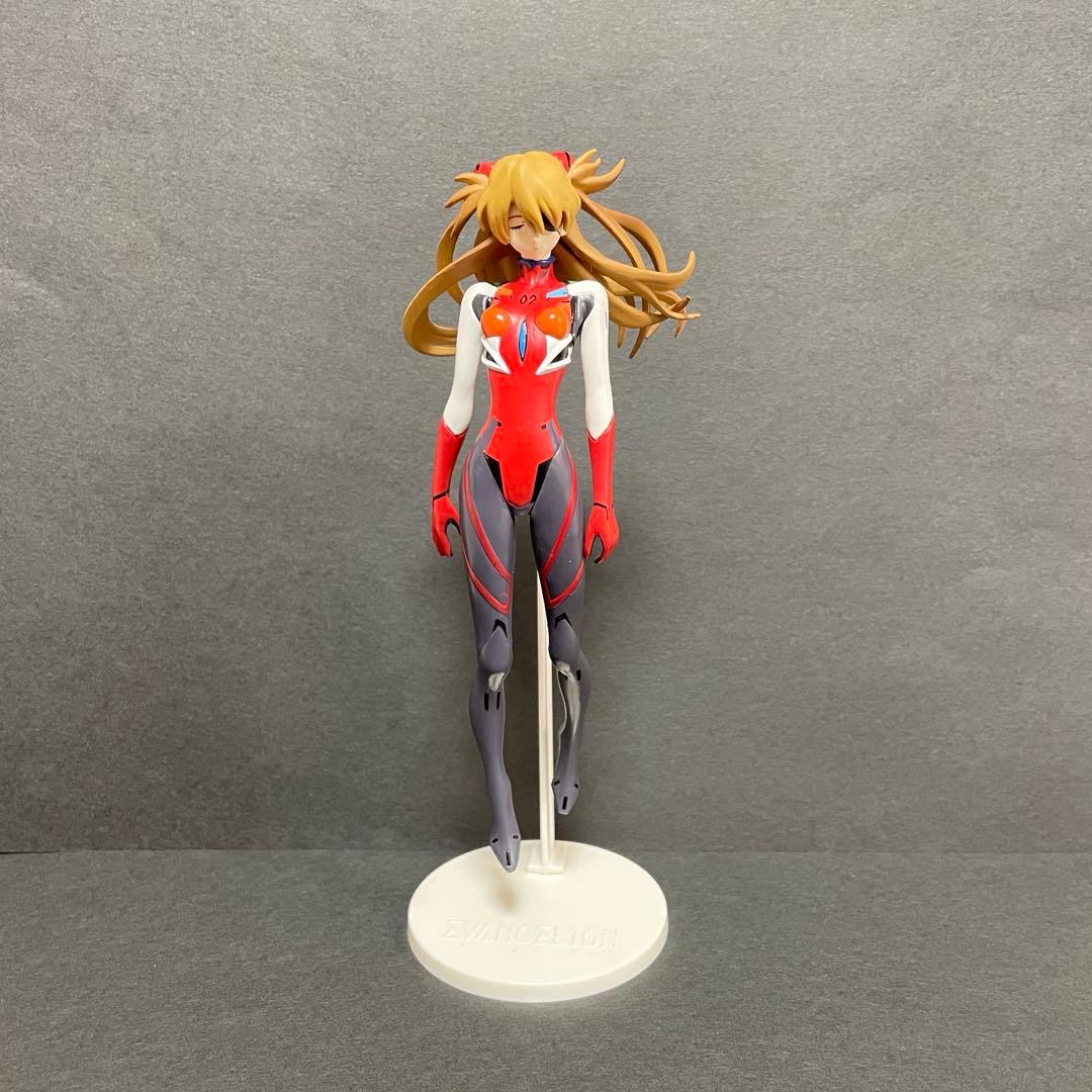 エヴァンゲリオン展 アスカ フィギュア シン・エヴァンゲリオン劇場版」より「アスカ」が、プラグスーツを纏い
