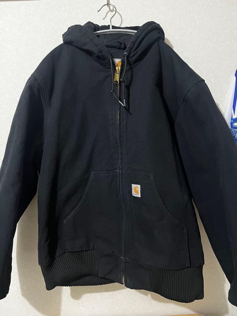 Carhartt ブラック フード付きジャケット 古着