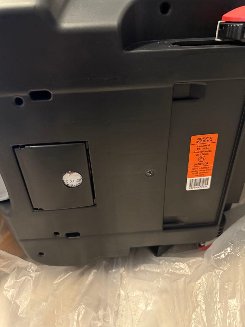 未使用メルセデスAMG 車用チャイルドシート 純正