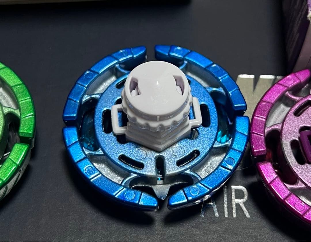 メタルファイトベイブレード アースアクイラ 国内正規品 三ツ矢サイダー