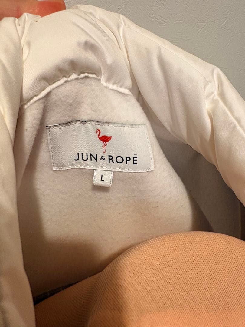 ジュン アンド ロペ ホワイトダウンベスト ウエストベルト付き