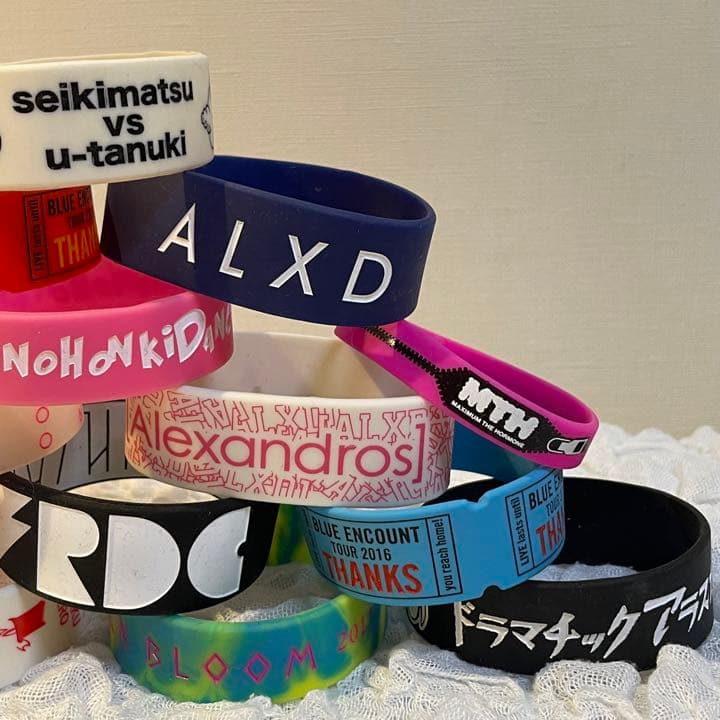 邦ロックアーティスト•ラバーバンド - メルカリ