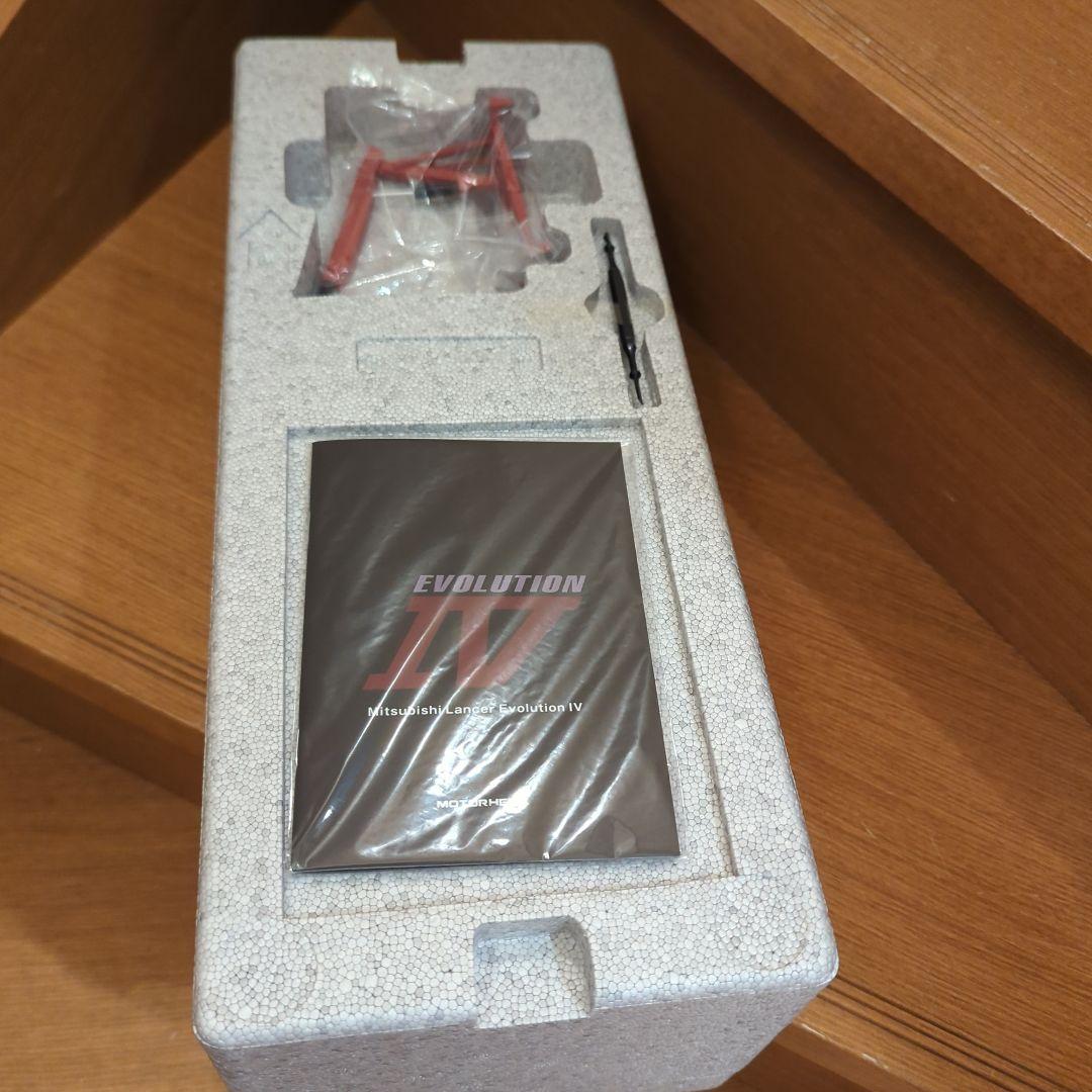 MOTOR　HELIX　三菱　ランサーエボリューションⅣ　1/18