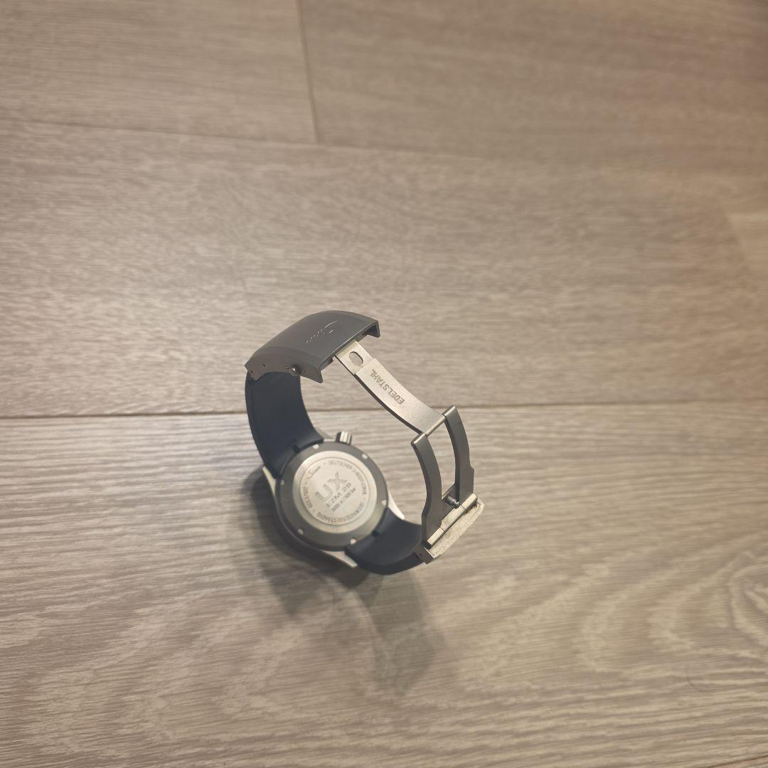 SINNドイツ自動巻き 腕時計 黒 シリコンバンド