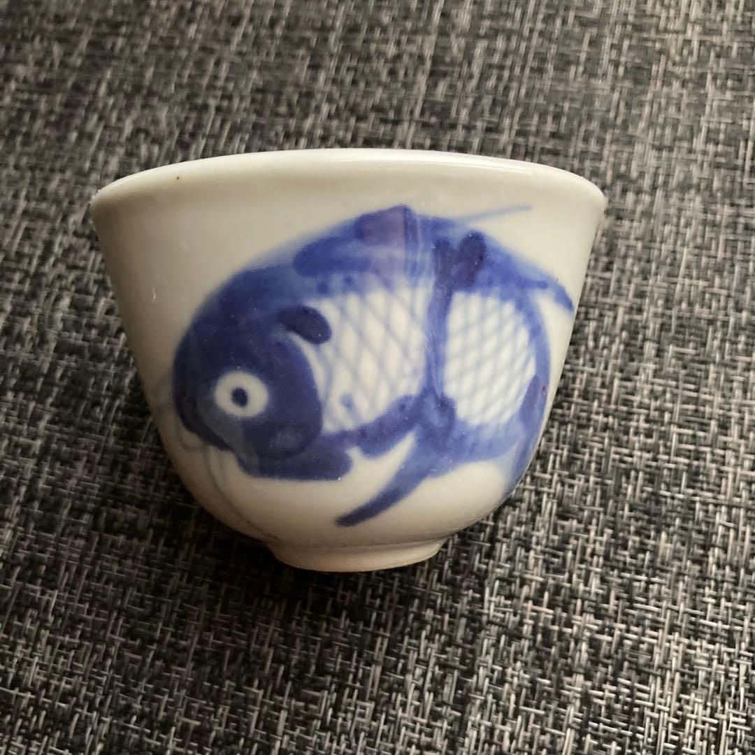 骨董　煎茶碗　手描き染付　茶器　鯉柄　湯のみ　4客セット