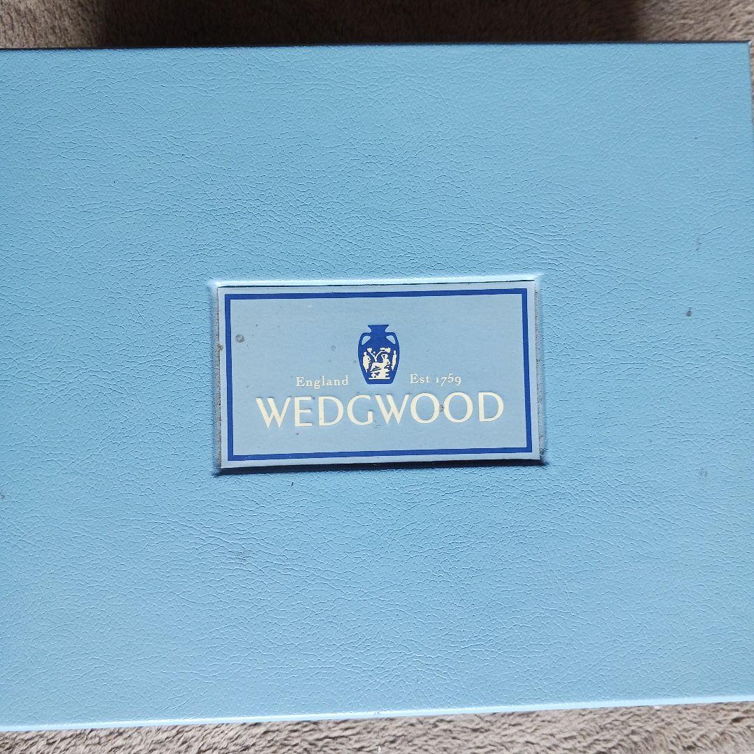 WEDGWOODウエッジウッド ジャスパー ボーンチャイナクロック