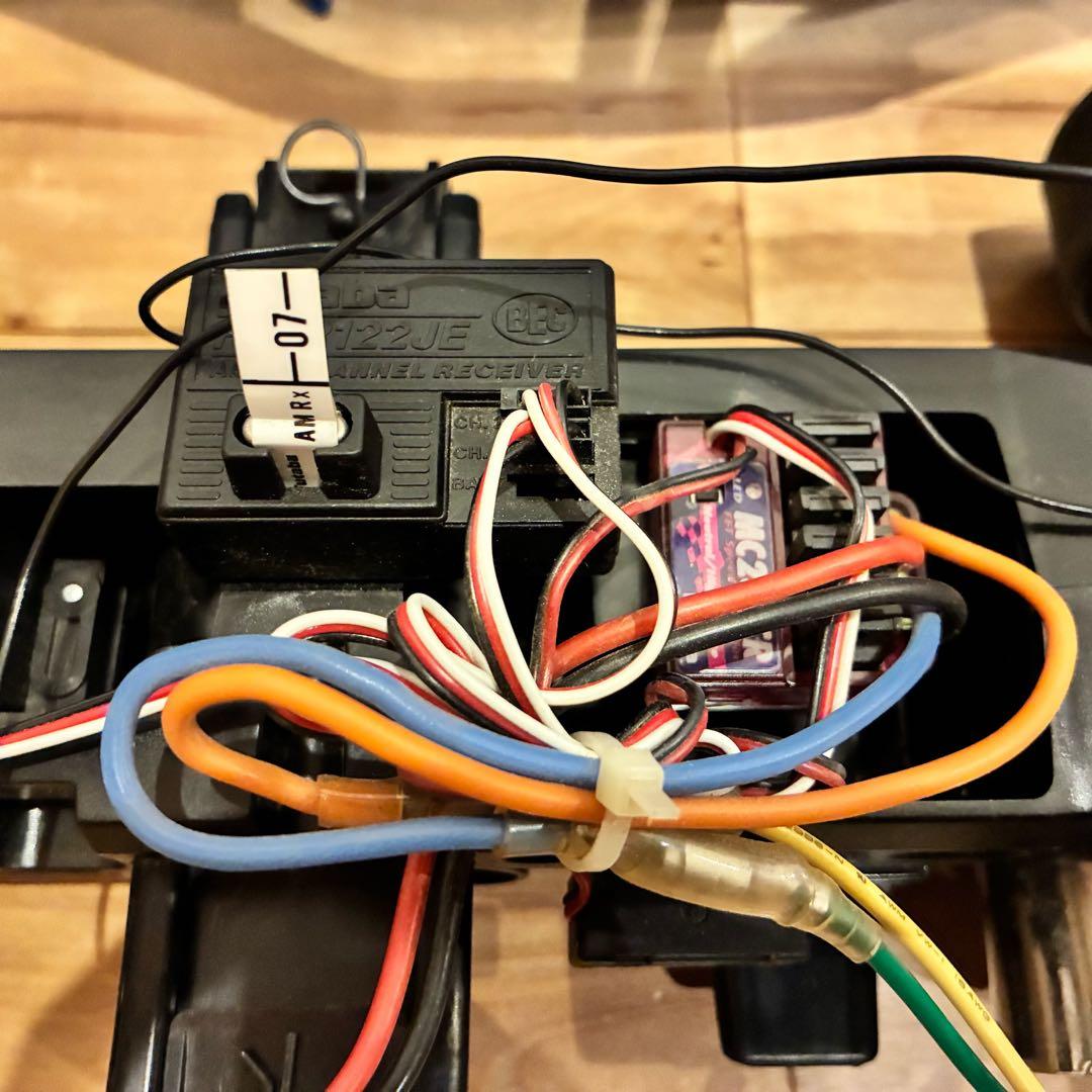 TAMIYA 電動RC カルソニック スカイライン GT-R R34 送信機付き