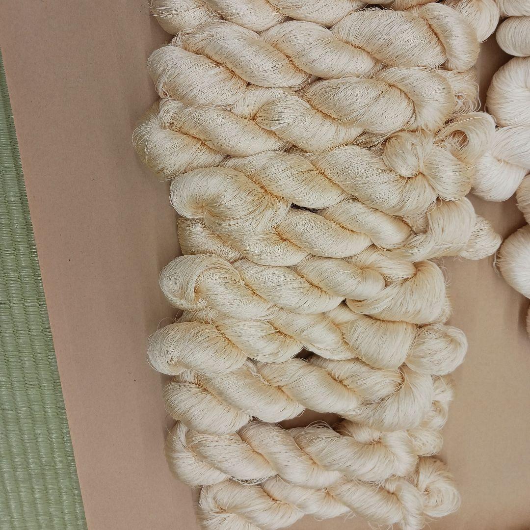 織物、組み紐、刺繍手芸用絹糸380