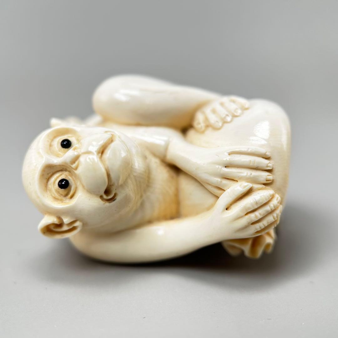 猿の彫刻極上根付天然素材アンティーク骨董飾り物古美術置物細密細工