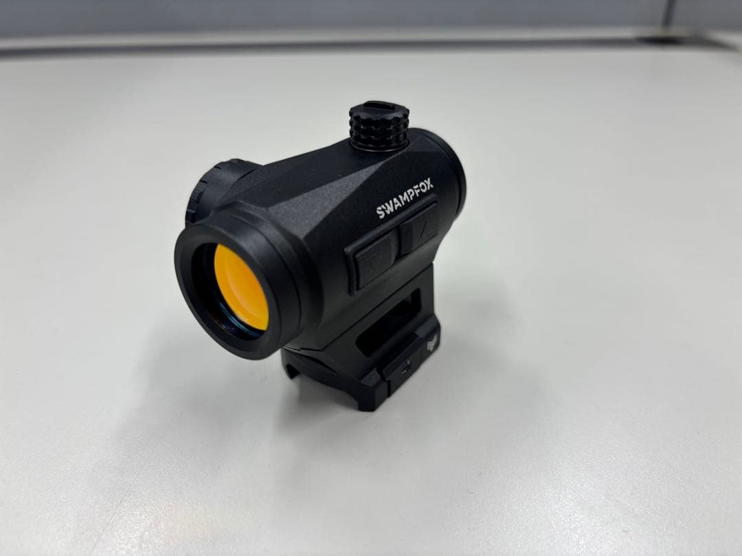 実物Swampfox Liberator II Mini ドットサイト スコープ