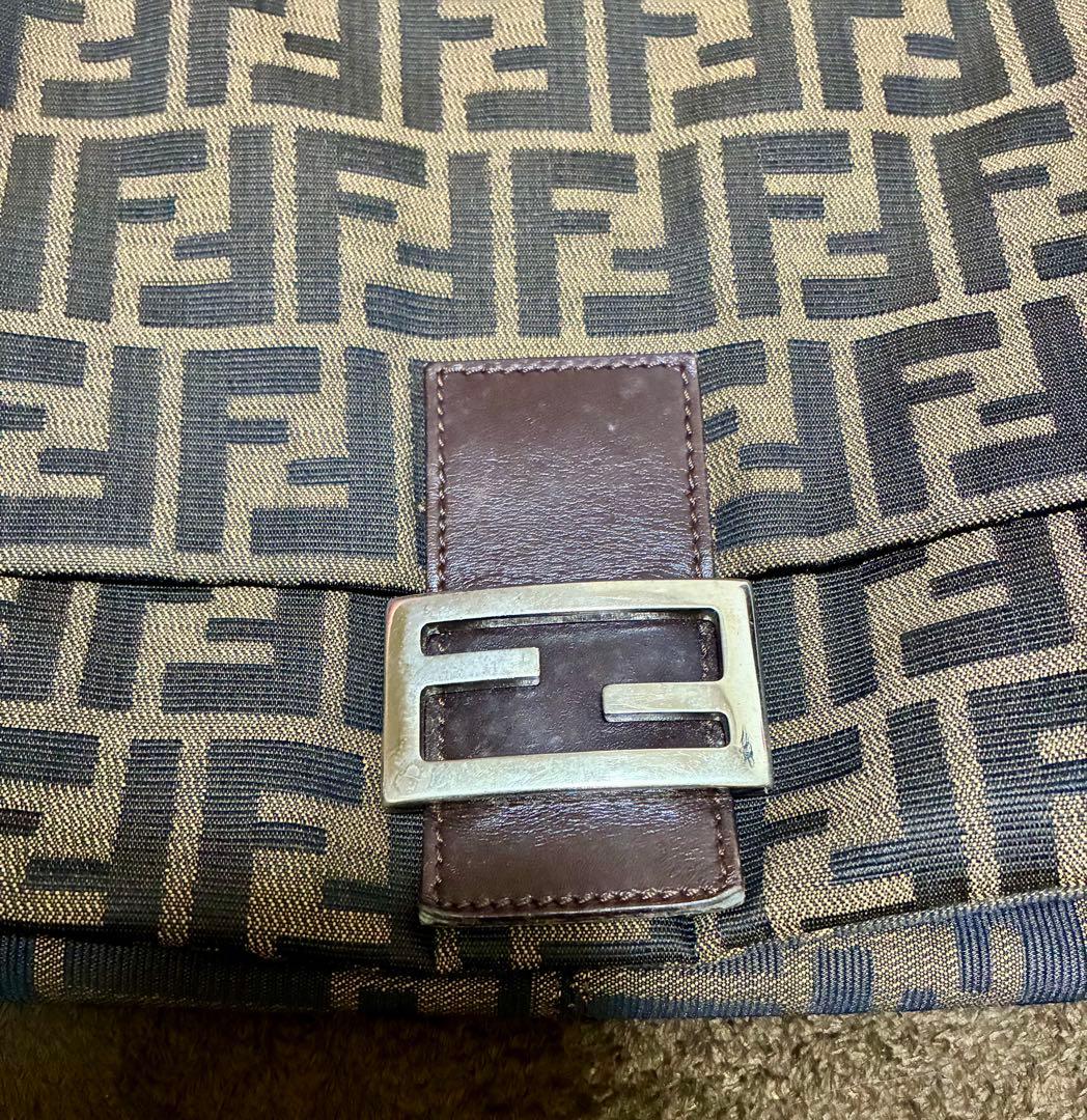 FENDI FFロゴパターン ハンドバッグ