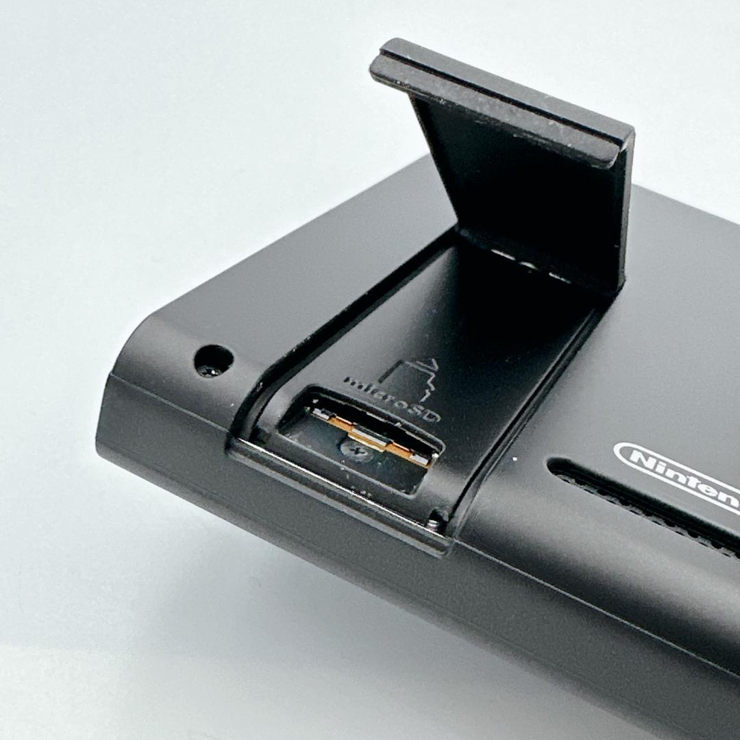 【ほぼ未使用】Nintendo Switch バッテリー強化版 2020年製