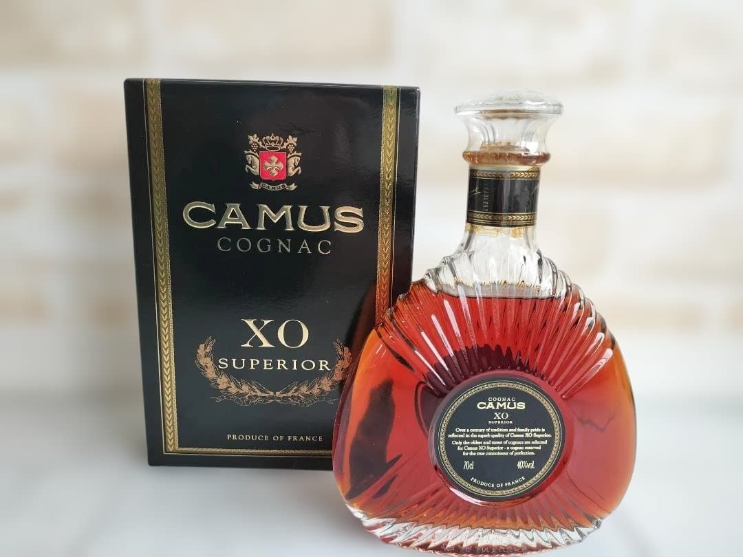 未開栓】 CAMUS カミュ コニャック XO SUPERIOR 700ml